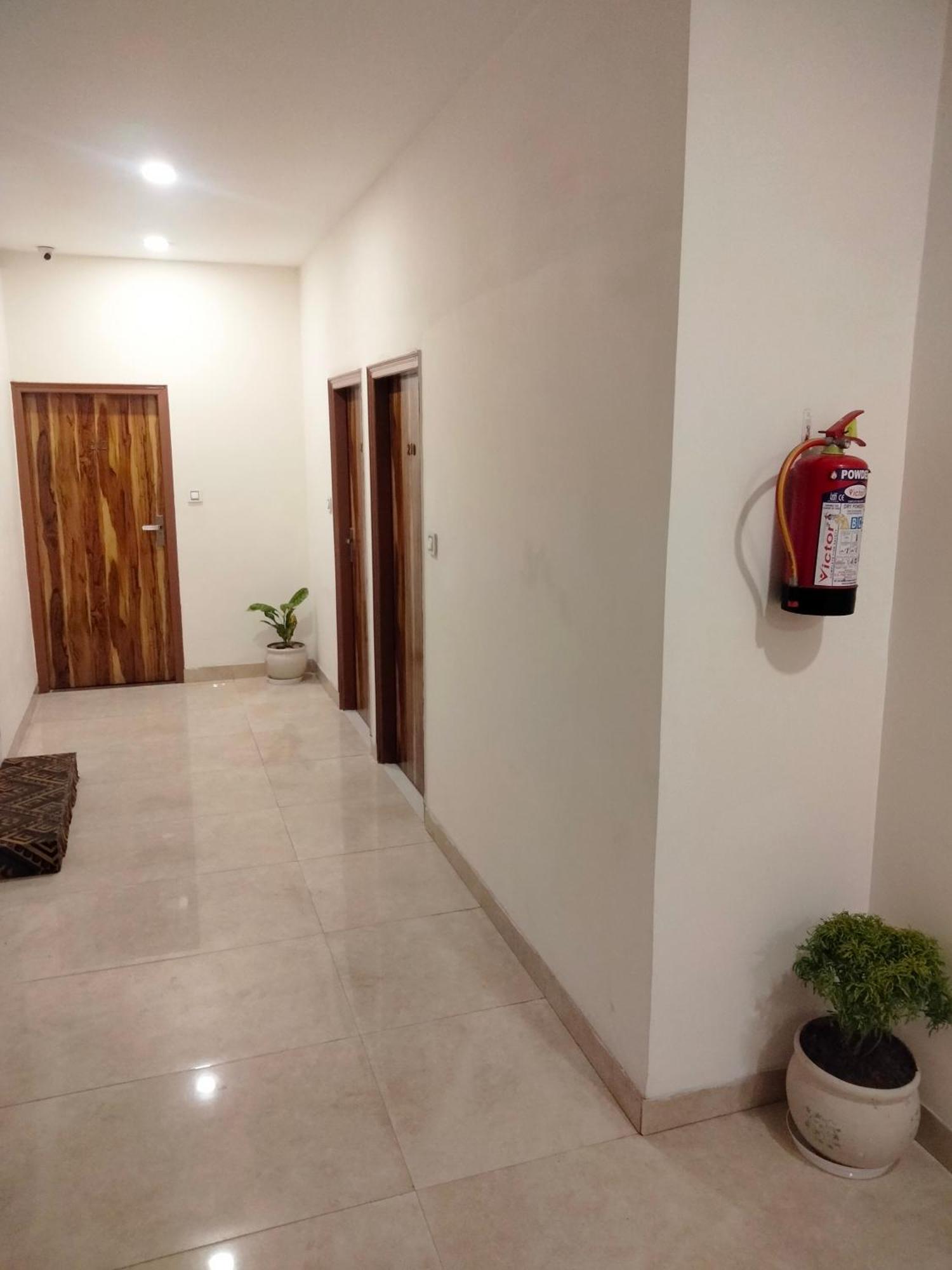 Hotel D Plaza Zirakpur Екстер'єр фото