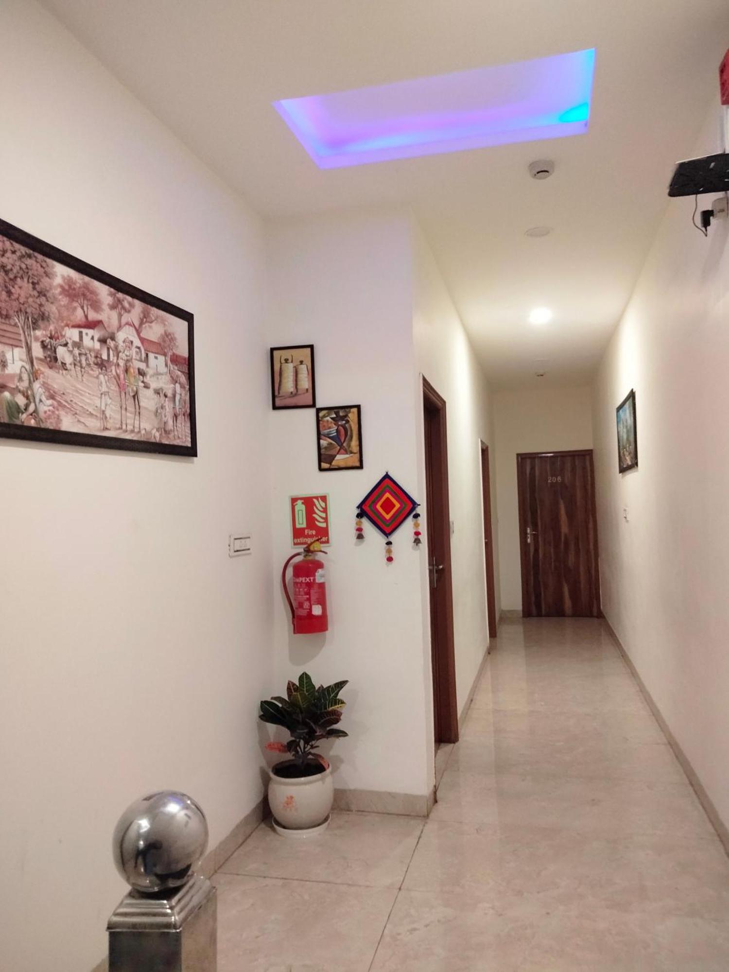 Hotel D Plaza Zirakpur Екстер'єр фото