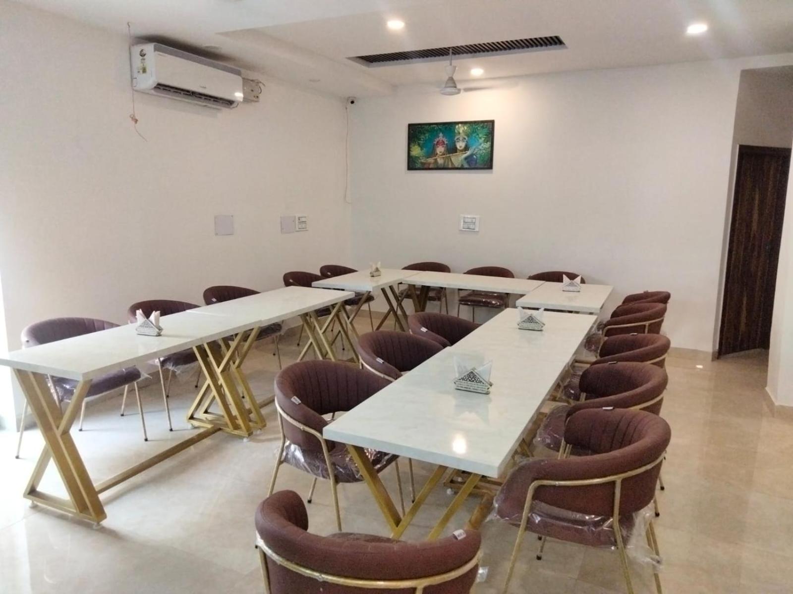Hotel D Plaza Zirakpur Екстер'єр фото