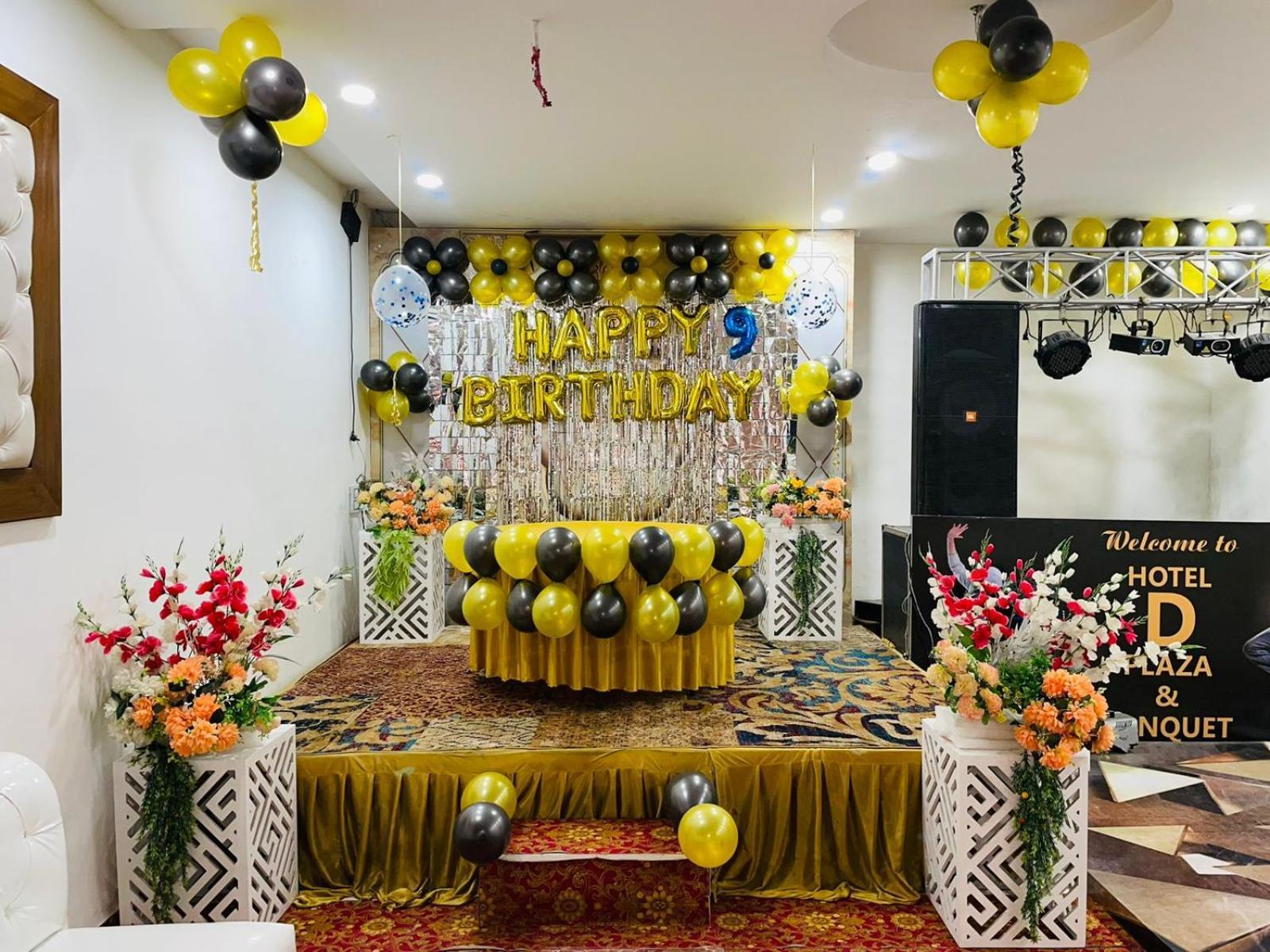 Hotel D Plaza Zirakpur Екстер'єр фото